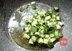 Illustration of how to make happy fried noodles 8