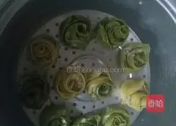 Illustration of how to make rose dumplings 9