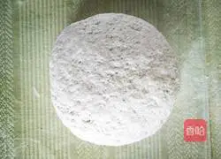 Nuts Illustration of making slag steamed buns 5