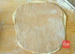 Illustration of how to make chocolate steamed bun rolls 5