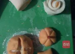 Illustration of how to make flowering steamed buns 7