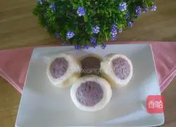 Illustration of how to make two-color milk steamed buns 14