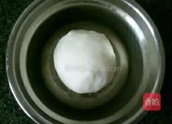 Illustration of how to make crystal steamed cake 4