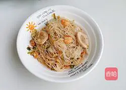 Illustration of how to make fried rice noodles 11