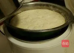 Illustration of how to make steamed buns stuffed with meat vermicelli and radish stuffing 1