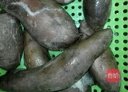 Illustration of how to make sweet potato pancakes 1