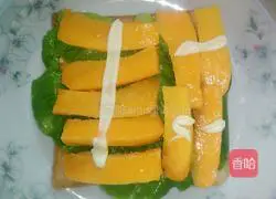 Illustration of how to make fruit and vegetable sandwiches 6