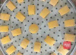 Illustration of how to make happy steamed buns 7