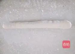 Illustration of how to make vegetarian stuffed buns 10