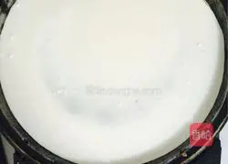 Egg Burrito Recipe Illustration 3