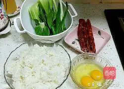 Chinese sausage and egg fried rice Illustration of how to do it 1