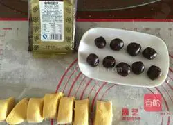 Illustration of how to make cornmeal cakes 3