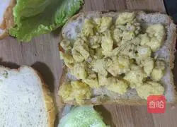 Illustration of how to make Jingjing Sandwich 6