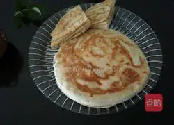 Illustration of how to make peach kernel flour oatmeal dough cake 7