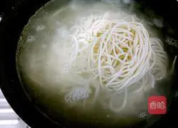 Illustration of how to make cherry tomatoes and egg noodles 10