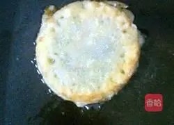 Sour Pancakes Illustration of how to do it 9