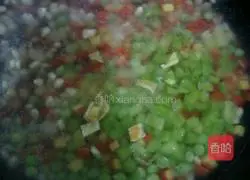 Laoganma Assorted Egg Fried Rice Recipe Illustration 4