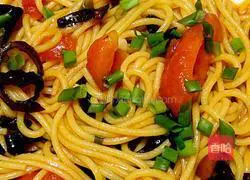 Illustration of how to make tomato golden fried noodles 7