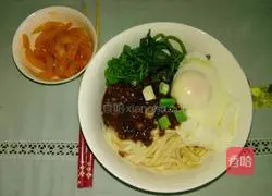 Illustration of how to make noodles with egg sauce 7