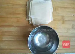 Illustration of how to make appetizing breakfast wontons 4