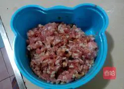 Illustration of how to make wontons 2