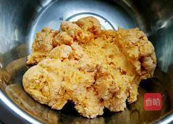 Illustration of how to make square melon buns 3