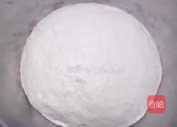 Illustration of how to make peanut buns 1