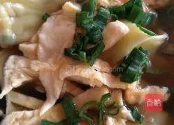 Illustration of how to make shrimp wontons 10