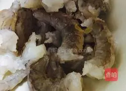 Illustration of how to make fried rice with shrimps and eggs 1