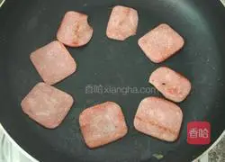 Illustration of how to make egg skin sandwich 7