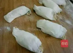 Illustration of how to make mom’s sesame cake 7