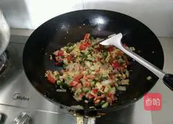 Vegetable and Egg Fried Rice Recipe Illustration 5