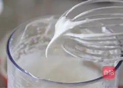 Illustration of how to make dacquoise protein cake 2