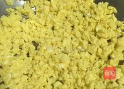 Illustration of how to make lace dumplings (leek and egg filling) 5