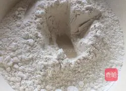 Illustration of how to make red bean stuffed buns 1