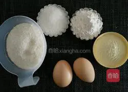 Illustration of how to make protein coconut pancakes 1