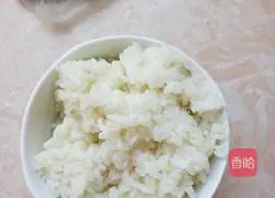 Illustration of how to make rice egg pancake 2