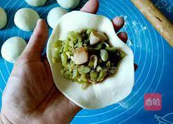 Illustration of how to make kidney bean buns 11