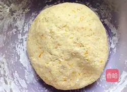 How to cut steamed buns with pumpkin knife Illustration 5