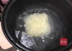 Illustration of how to make fried rice noodles 2