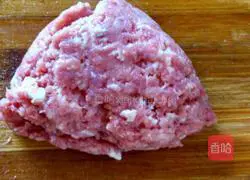 Illustration of how to make rapeseed and mushroom meat buns 2