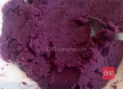 Illustration of how to make pan-fried purple potato cake 4