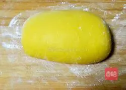 Illustration of how to make pumpkin and crab steamed buns 7