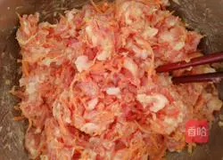 Illustration of how to make crystal dumplings 1