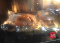 Illustration of how to make hamburger patties 11