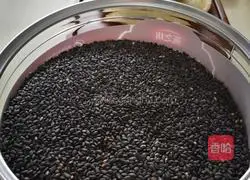 Red bean paste cake recipe illustration 5