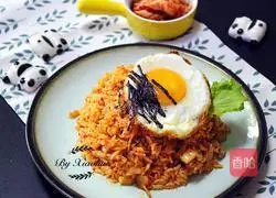 Illustration of how to make spicy cabbage fried rice 5