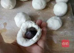 Illustration of how to make pancakes 4