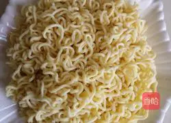 Assorted shrimps Illustration of how to make fried noodles 2