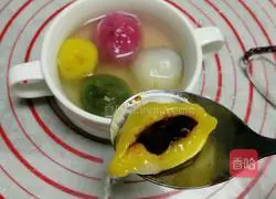 Illustration of how to make colorful glutinous rice balls 9